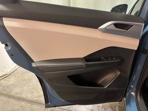 New 2026 Volkswagen Taos SE AWD/4WD image 22