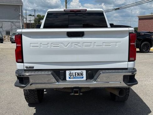 Used 2024 Chevrolet Silverado 2500 LTZ w/ LTZ Convenience Package AWD/4WD image 6