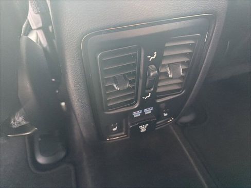 Used 2018 Dodge Durango GT w/ Premium Group image 27