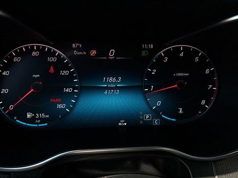 Used 2023 Mercedes-Benz GLC 300 4MATIC Coupe image 12