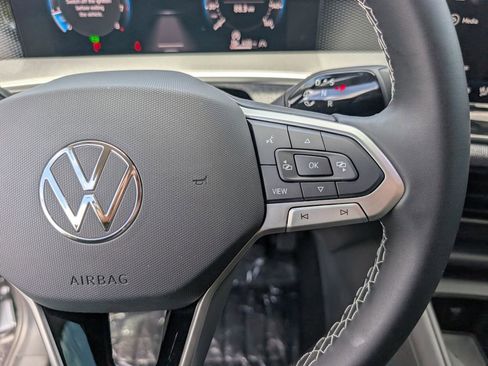 New 2025 Volkswagen Tiguan S image 16