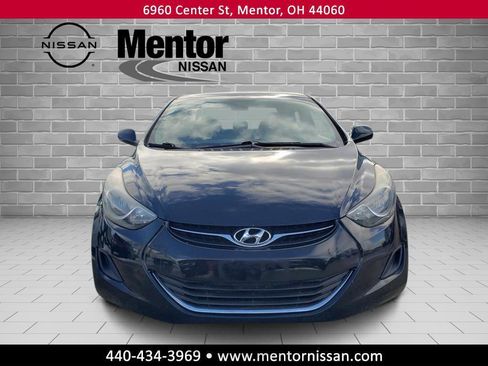 Used 2013 Hyundai Elantra GLS image 2