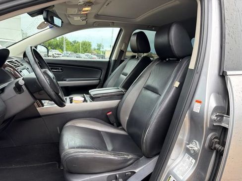Used 2011 MAZDA CX-9 Grand Touring w/ Moonroof & Bose Audio Pkg FWD image 12