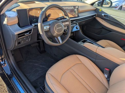 New 2025 Hyundai Sonata Limited image 5