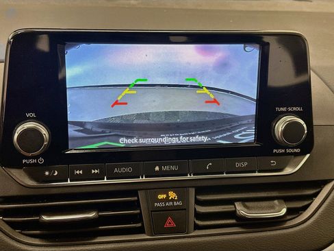 Used 2023 Nissan Altima 2.5 S FWD image 23
