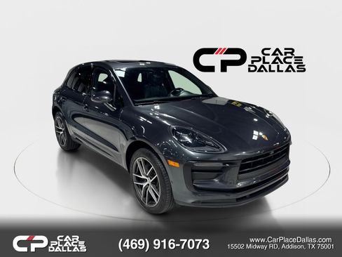 Used 2022 Porsche Macan w/ Premium Package Plus AWD/4WD image 2
