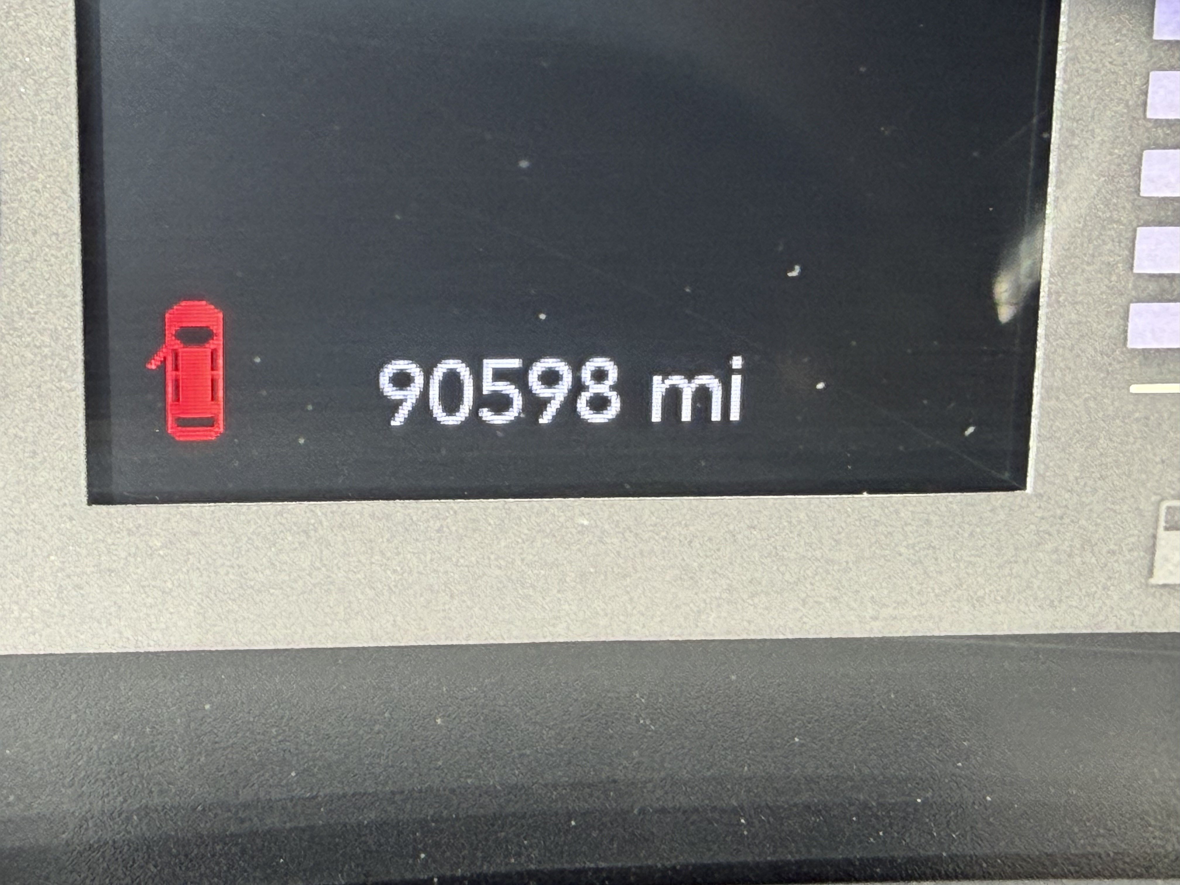 Used 2019 Jeep Cherokee Latitude Plus FWD image 21