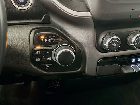 Used 2022 RAM 1500 Big Horn image 25