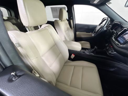 Used 2022 Dodge Durango GT image 28