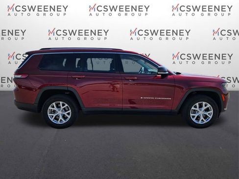 Used 2023 Jeep Grand Cherokee L Limited AWD/4WD image 6