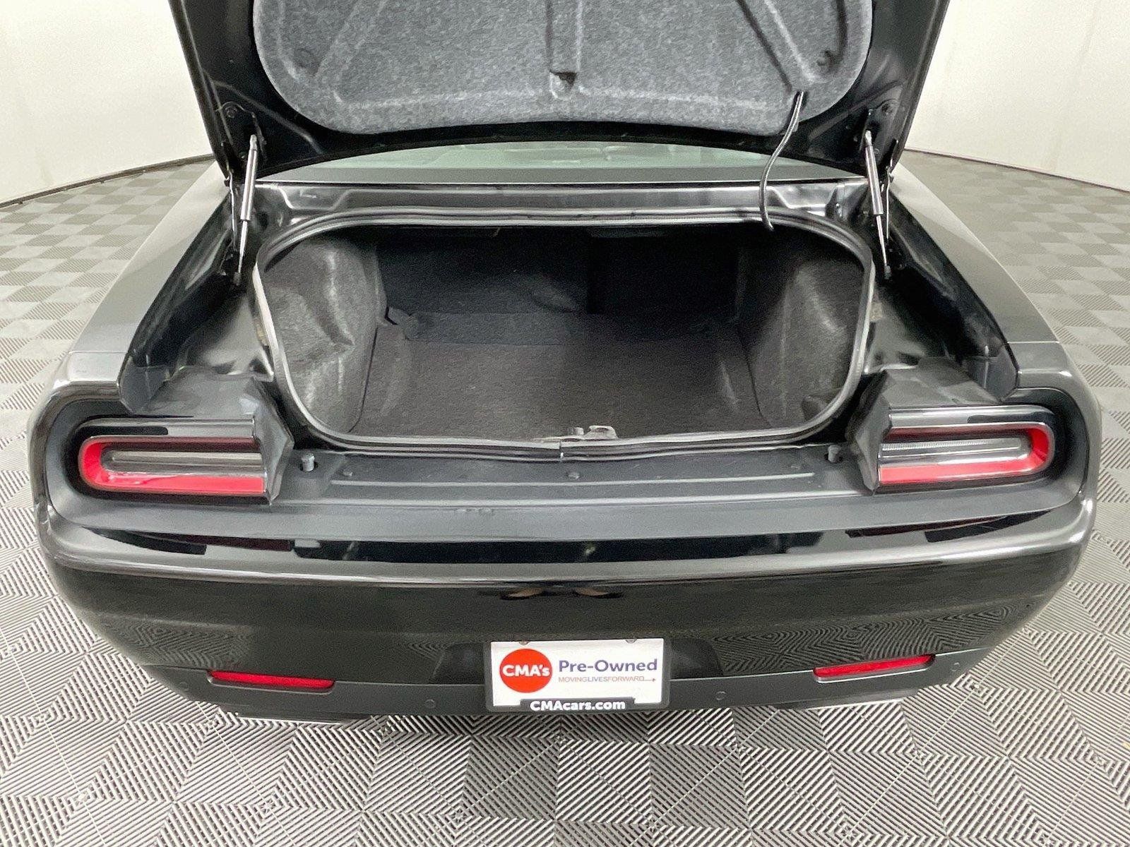 Used 2023 Dodge Challenger R/T w/ Plus Package RWD image 28