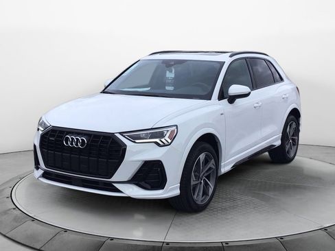 New 2025 Audi Q3 2.0T Premium image 3