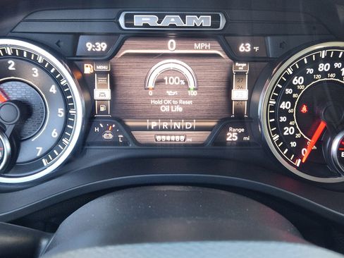 Used 2022 RAM 1500 Big Horn image 13