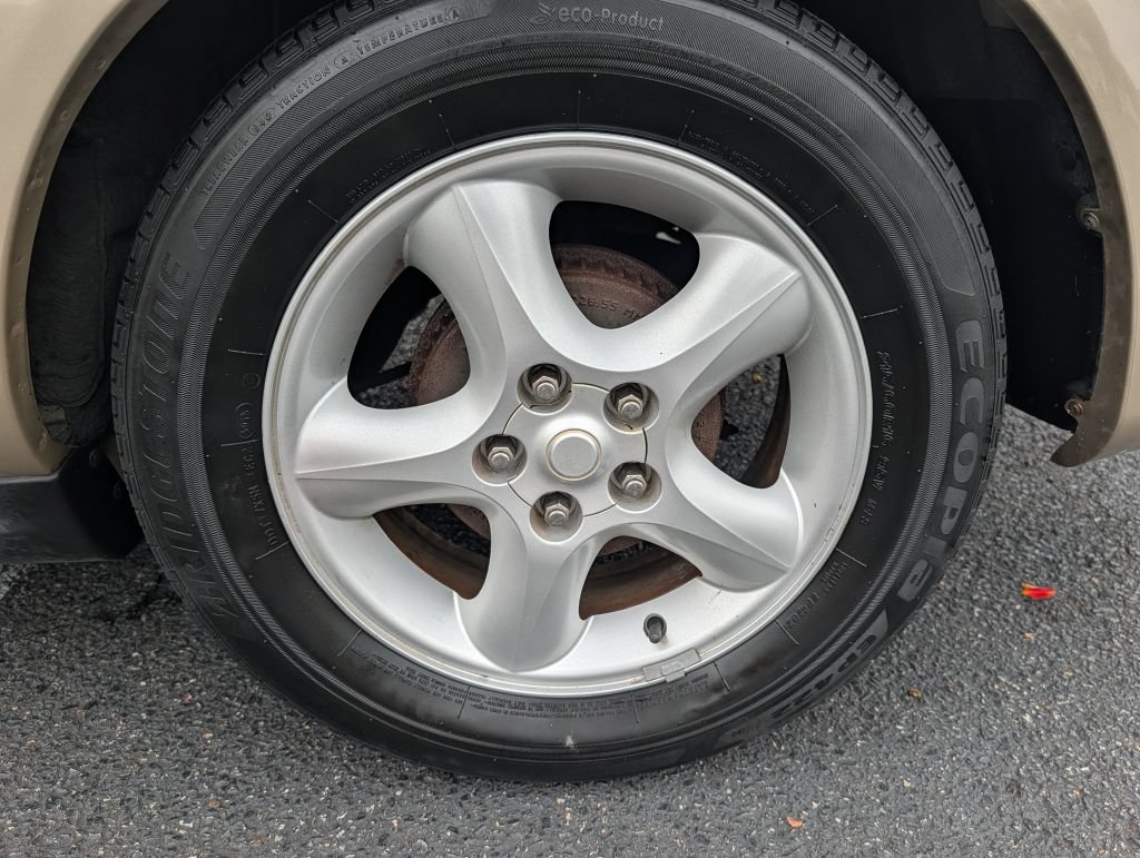 Used 2001 Ford Taurus SES FWD image 10