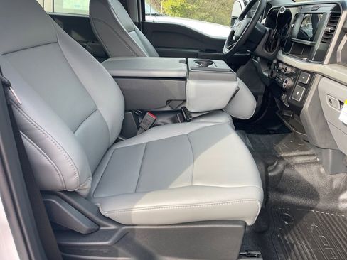 New 2026 Ford F450 XL w/ XL Chrome Package image 14