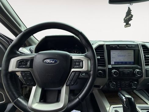 Used 2020 Ford F150 Lariat AWD/4WD image 10