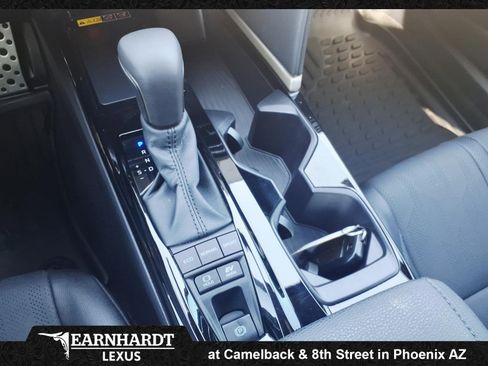 Used 2025 Toyota Camry XSE image 18