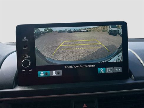 Used 2023 Honda Pilot Elite image 14