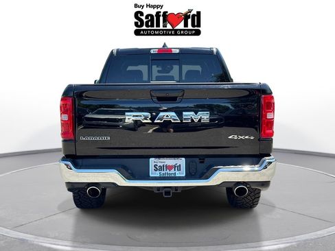 Used 2025 RAM 1500 Laramie AWD/4WD image 6