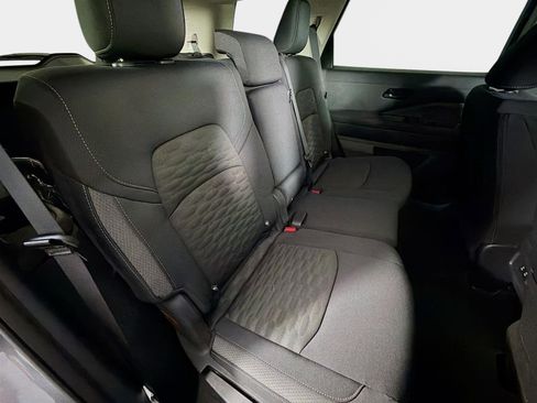 New 2026 Nissan Pathfinder SV image 25