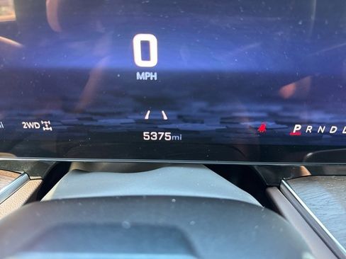 Used 2025 Chevrolet Tahoe High Country image 22