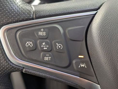 Used 2022 Chevrolet Equinox LT image 16