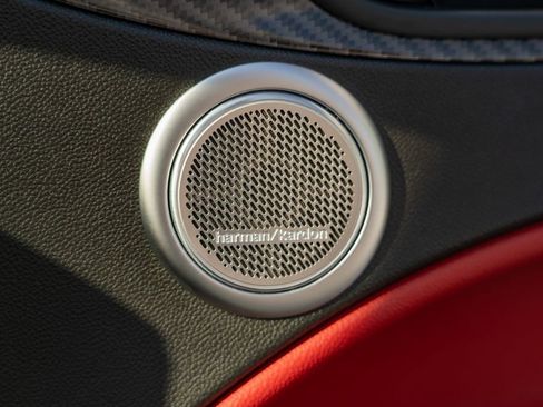 Used 2021 Alfa Romeo Stelvio Quadrifoglio image 21