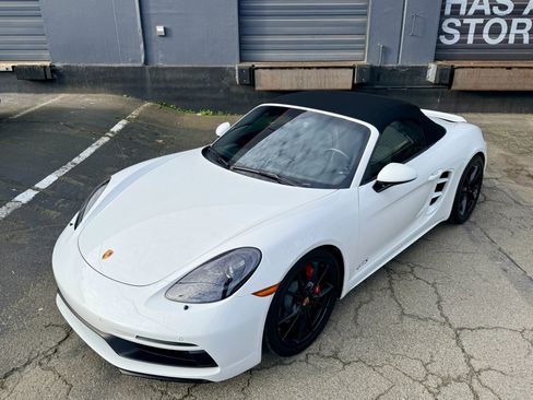 Used 2018 Porsche 718 Boxster GTS image 43