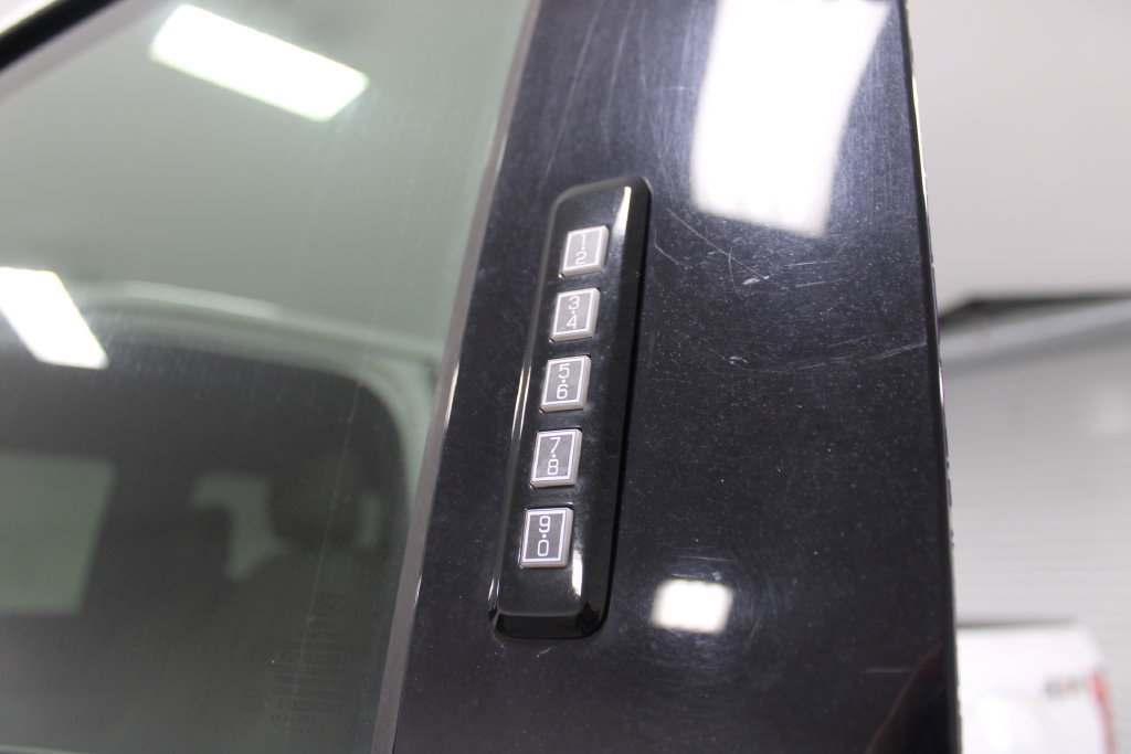 Used 2019 Ford F150 XLT w/ Equipment Group 302A Luxury AWD/4WD image 25