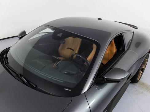 Certified 2024 Ferrari Roma image 31