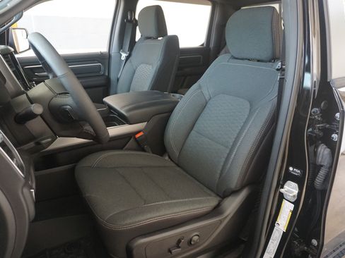 Used 2025 RAM 1500 Big Horn image 16