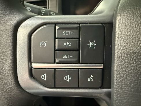 Used 2025 Ford F150 XLT w/ Equipment Group 301A Standard AWD/4WD image 19