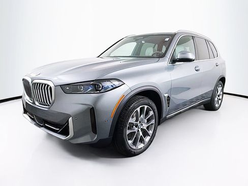 New 2026 BMW X5 xDrive40i AWD/4WD image 3