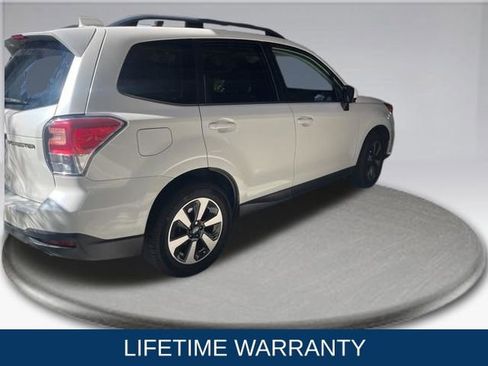 Used 2018 Subaru Forester 2.5i Limited image 3