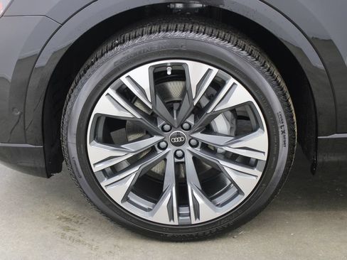 New 2026 Audi Q8 Premium Plus AWD/4WD image 30