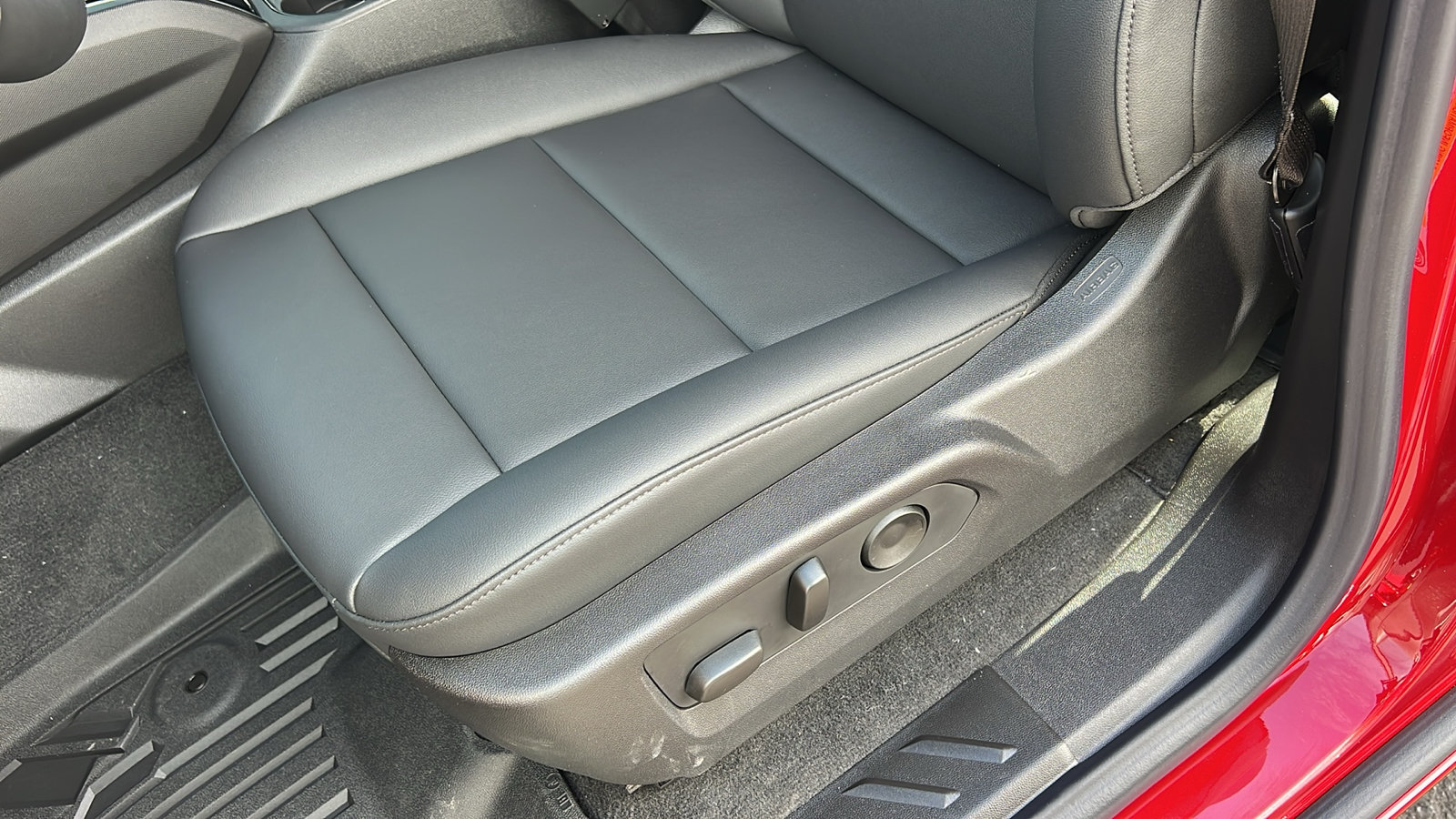New 2026 Chevrolet Colorado Trail Boss AWD/4WD image 16