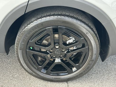 Used 2025 Kia Telluride SX X-Line AWD/4WD image 18