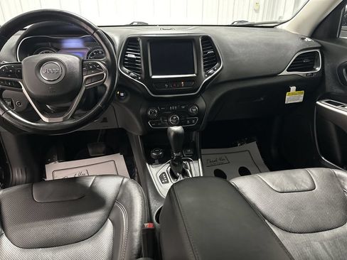 Used 2021 Jeep Cherokee Latitude Lux w/ Comfort/Convenience Group AWD/4WD image 12