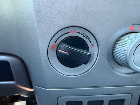 Used 2007 Toyota Tundra Limited image 16