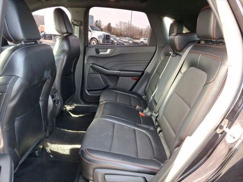 Used 2024 Ford Escape ST-Line image 19