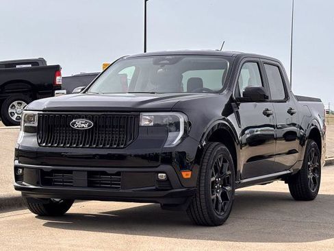 New 2026 Ford Maverick Lobo AWD/4WD image 2