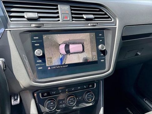 Used 2021 Volkswagen Tiguan SEL Premium R-Line AWD/4WD image 19