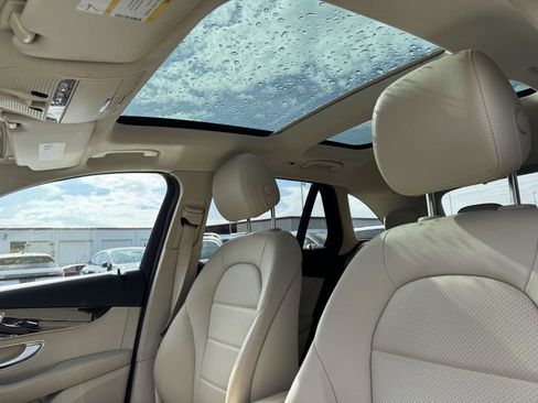 Used 2017 Mercedes-Benz GLC 300 image 15