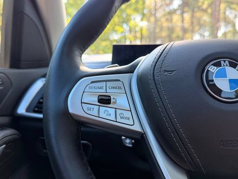 Used 2024 BMW X7 xDrive40i AWD/4WD image 26