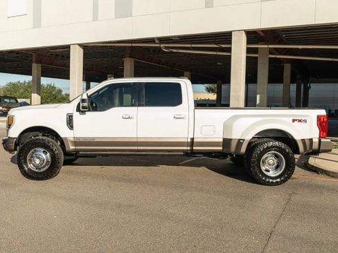 Used 2022 Ford F350 King Ranch w/ King Ranch Ultimate Package image 5