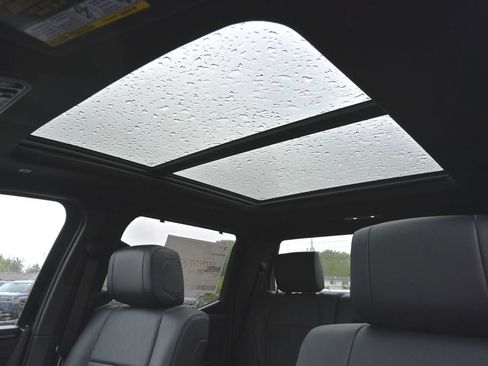 New 2026 Toyota Tundra Platinum AWD/4WD image 12
