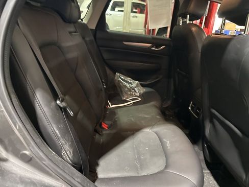 Used 2019 MAZDA CX-5 Touring image 7