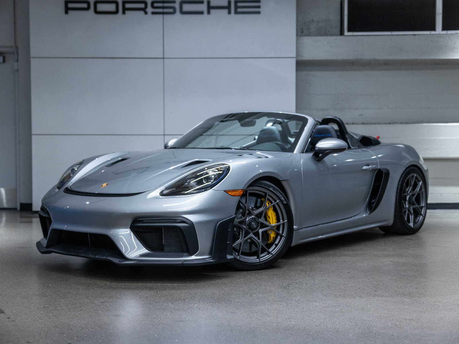 Certified 2025 Porsche 718 Boxster Spyder RS RWD image 1