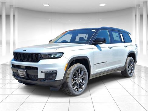 New 2025 Jeep Grand Cherokee L Limited AWD/4WD image 7
