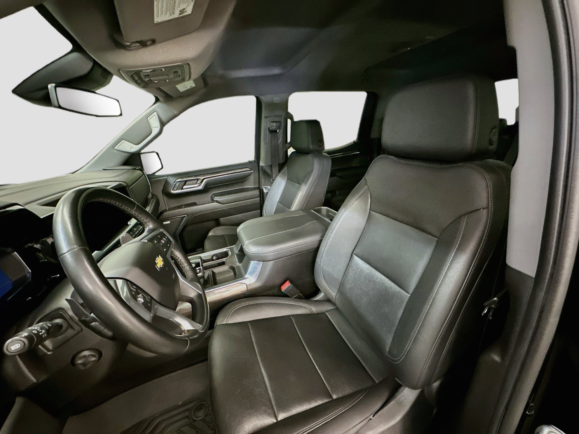 Used 2023 Chevrolet Silverado 1500 LTZ AWD/4WD image 13